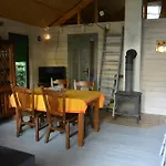 Nad Jeziorem Ołów Apartamento *