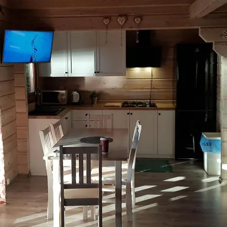 Nad Jeziorem Olow アパート *