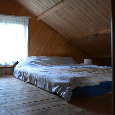 Nad Jeziorem Olow 아파트