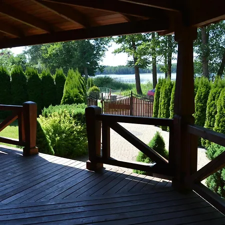 Nad Jeziorem Olow アパート リン